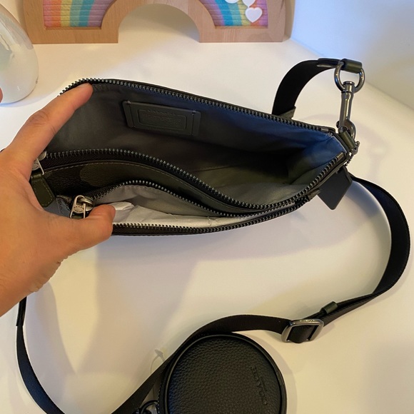 🎀 Coach Holden Crossbody With Camo Print - Picture 4 of 5